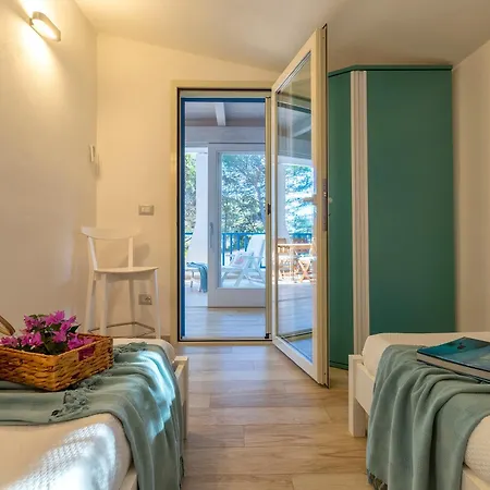 Sardinia Re - Bay Terrace * Porto Conte