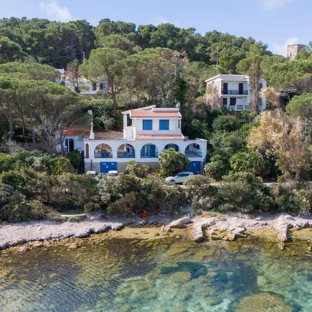 Sardinia Re - Bay Terrace Apartment Porto Conte